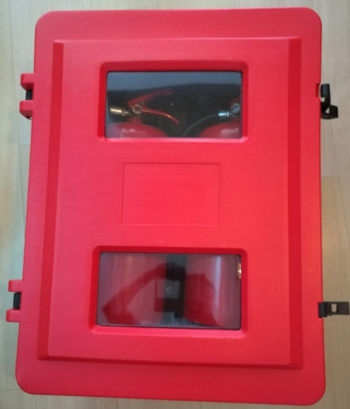 ダブル消火器用の赤いプラスチックキャビネット消火器ボックス、サイズ 715x540x270mm